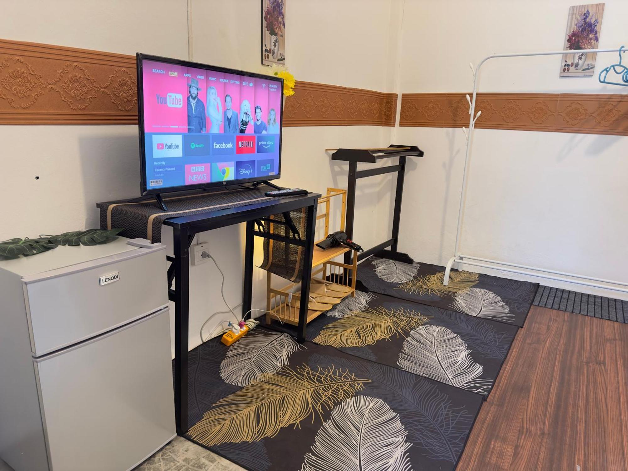 Me Hostel & Homestay At Haadrin 핫 린 외부 사진